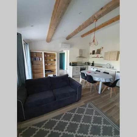 Hébergement de vacances Maison Avec Terrasse 3min Du Lac Esparron/verdon