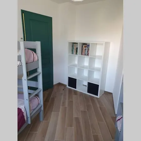 Hébergement de vacances Maison Avec Terrasse 3min Du Lac Esparron/verdon